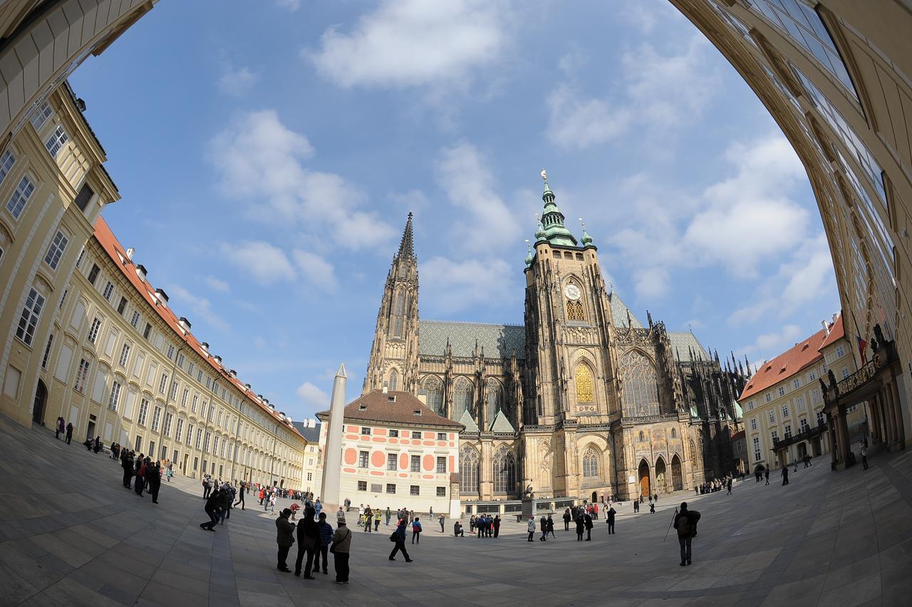 Pink House Apartments Prag Dış mekan fotoğraf